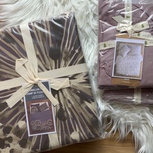 West Elm Queen Duvet & Pillow Shams